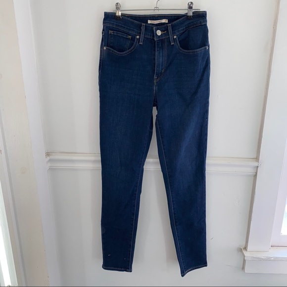 4 for $20 Levi’s dark wash skinny jeans - Picture 2 of 6